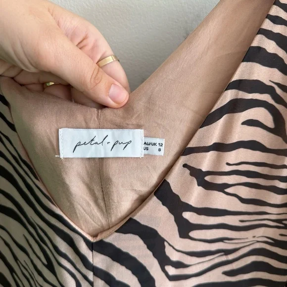 Petal & Pup Maxi Zebra Print Dress Flowy Sundress Spring Summer Casual Feminine - Picture 4 of 8